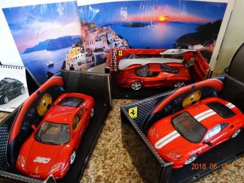 Ferrari - 1:18 - Group Set x 3 -  Diecast Car  - WOW, BARGAIN,  WOW- HOTWHEELS