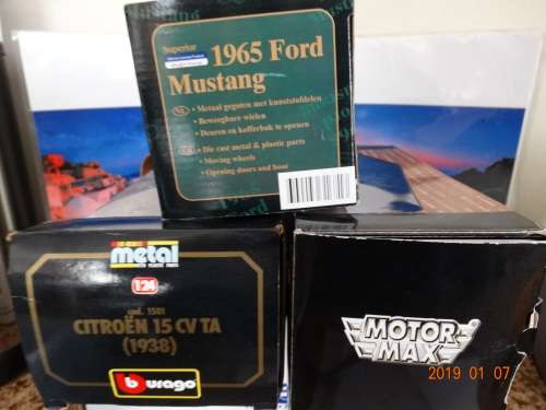 1965 Ford Mustang + Citroen 15 cv ta (1938)+Porsche Boxer -1:24 - Bburago  - Awesome Set Together  .