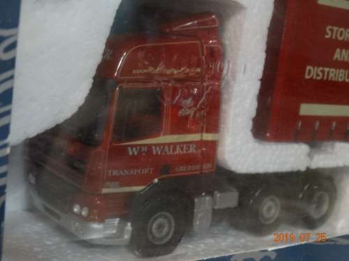 Truck + Trailer + additional Trailer     - WOW - Mint Condition - Great set together  - Bargain