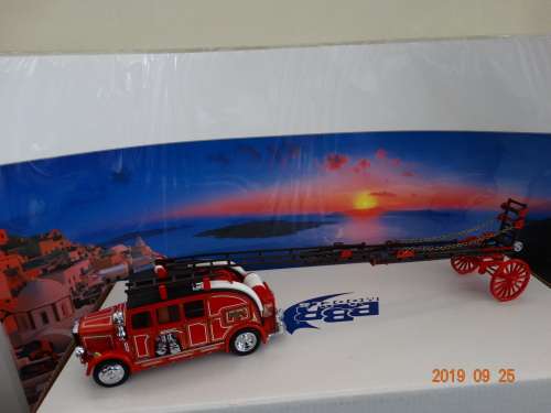Matchbox Models of Yesteryear YFE08 1936 Leyland Cub Fire Engine FK-7 -WOW -