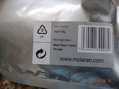 Mclaren Mercedes Vodafone  - T-Shirt for Men - XL- Print - Official Gear - WOW