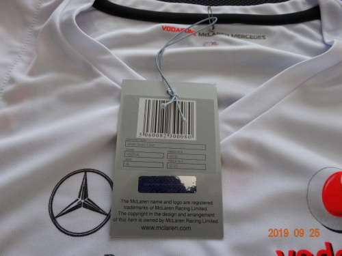 Mclaren Mercedes Vodafone  - T-Shirt for Men - XL- Print - Official Gear - WOW
