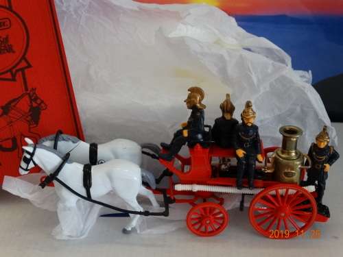 MatchBox - Models of Yesteryear -x 1 box set -YS 46 - 1880 Steam Fire Engine - "Greenwich"   -  WOW