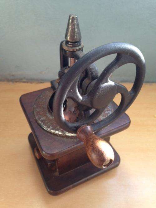 Salt or Pepper Grinder