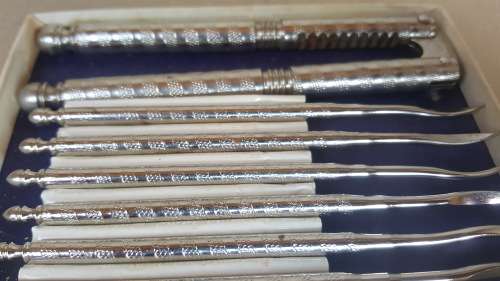 Shellfish Nut Cracker And 6 Picks For Crab Or Lobster Meat Remover