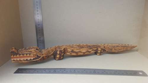 Large Crocodile - Guiro ! - Hand-Carved - Tribal Percussion Instrument