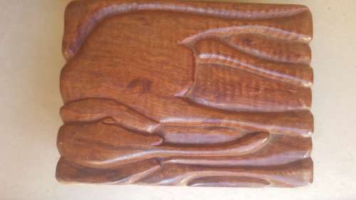 Stunning ! * Hand Carved * Hardwood * Elephant Jewelry / Trinket Box