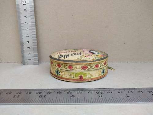 VINTAGE WAR-TIME J.GROSSMITH PHUL NANA FACE POWDER BOX