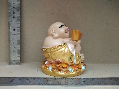 Chinese Feng Shui Sitting Laughing Buddha