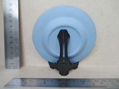 Vintage! Charles And Diana Royal Wedding - 1981 - Pair Of Wedgwood Blue Jasperware Plates (w/stands)