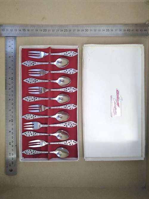 Vintage! Royal Dutch Silverworks - 6 Cake Forks and 6 Spoons Set