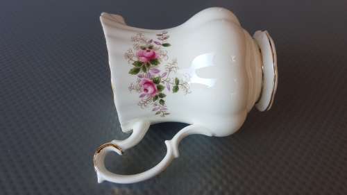 Vintage! England - Royal Albert - Bone China - Lavender Rose - MIlk Jug