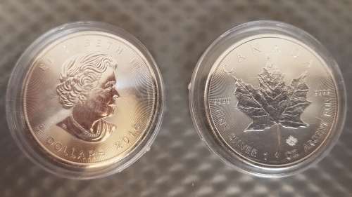2016 - Canadian Silver Maple -  .999 Fine Silver - 1 Oz - in capsule