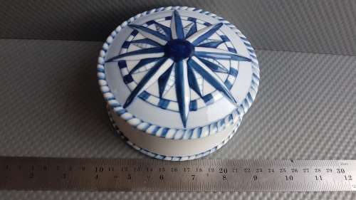 Vintage! Ceramic Blue & White Lidded Trinket Dish - Phillipines