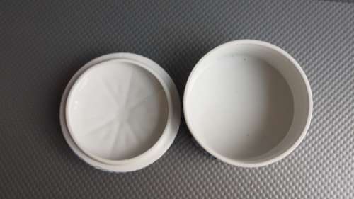 Vintage! Ceramic Blue & White Lidded Trinket Dish - Phillipines