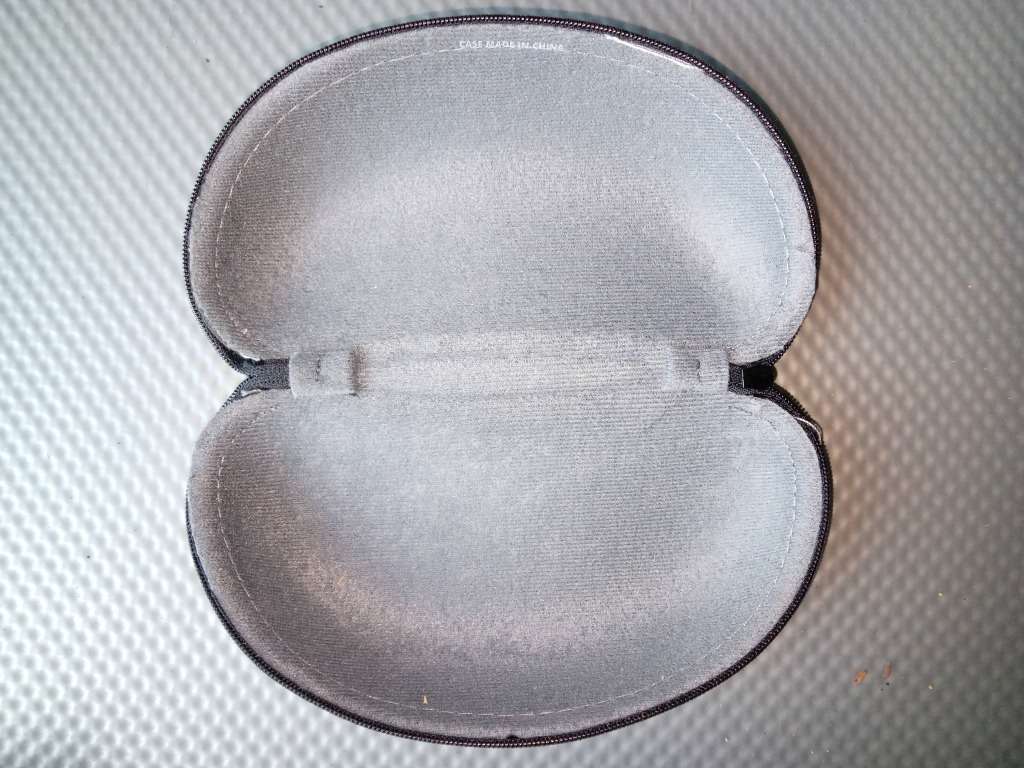 NEW! Reebok Sunglass Hard Shell Cases x 4