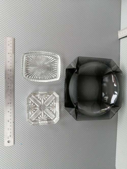 CRAZY R1 - Vintage - Set of 3 Glass Ashtrays