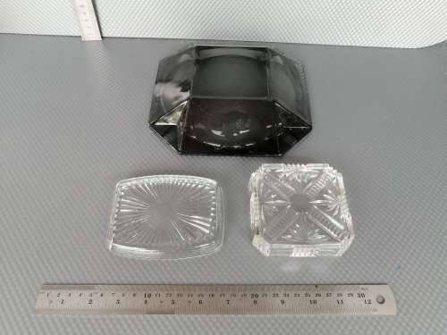 CRAZY R1 - Vintage - Set of 3 Glass Ashtrays