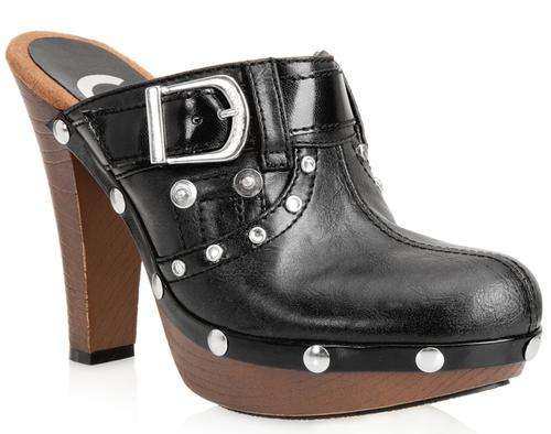 Guess Caldberi Clogs (Sizes 3, 4)