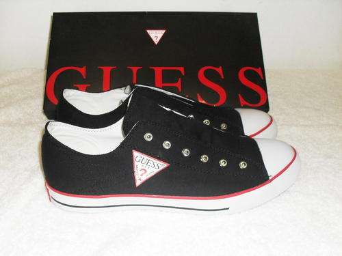 AUTHENTIC! GUESS laceless slip-on sneakers SIZE 4