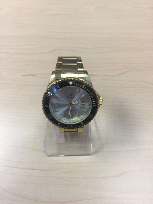 Farah Rolex Design Diver Look Watch Gold