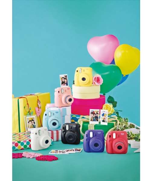 FUJIFILM INSTAX MINI 8 INSTANT FILM CAMERA GRAPE BOX OPENED BUT BRAND NEW