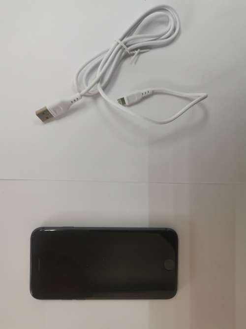 Apple iPhone 8 64GB - Space Grey Unlocked in Excellent Condition