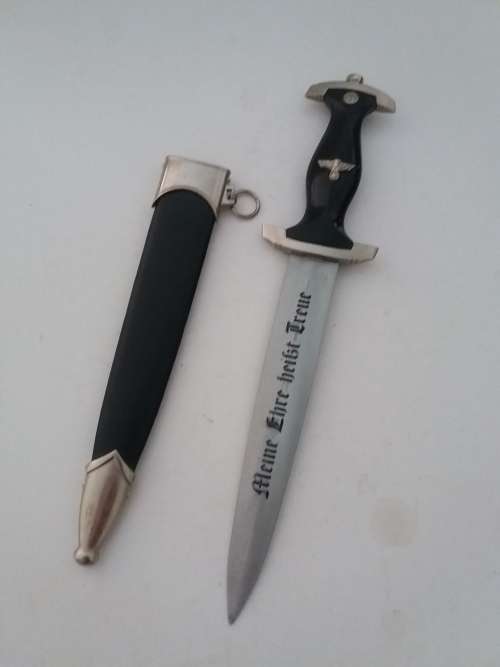 Copy German SS Dress Dagger Nice Quality Dagger with parts on handle tight fitting no gaps