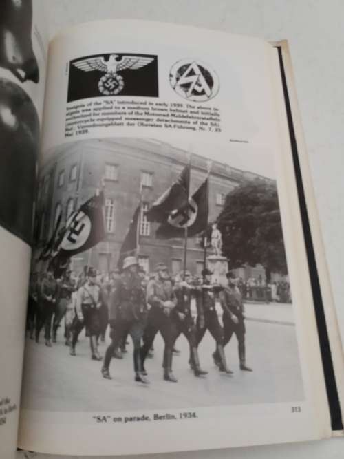 The History of the German Steel Helmet 1916-1945-Ludwig Baer-447Pages