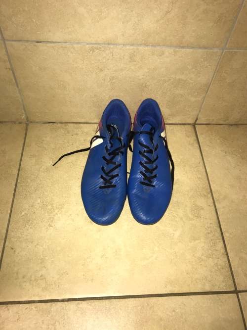 UK 10 Adidas X Soccer Boots