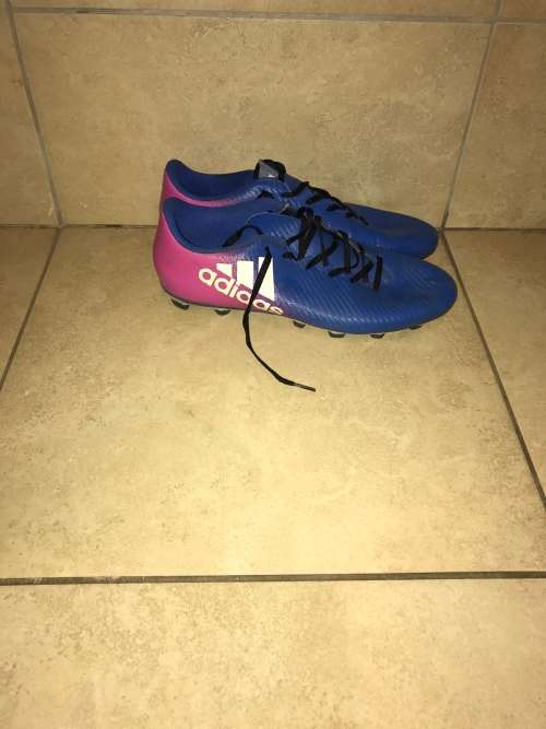 UK 10 Adidas X Soccer Boots