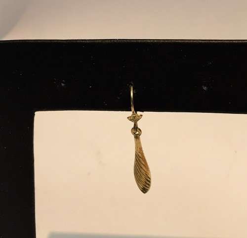 9k solid 9 carat  Gold  ,  Shepherd hook, Teardrops Dangling earring