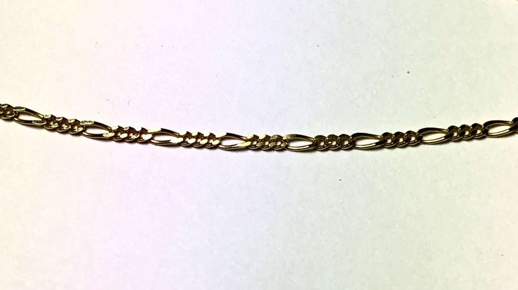 9k solid 9  carat  Gold ----3/1 Link Figaro  Anklet-------  cm. 26 long ----2.0 mm. wide