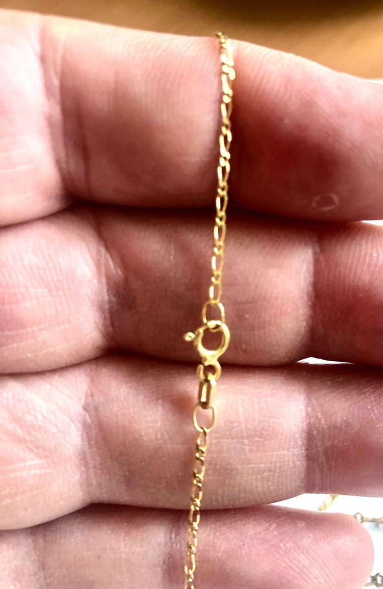 9k /solid 9 carat gold ---Yellow Fig1/1 link chain ------- long 60cm ----- 1.3 mm wide