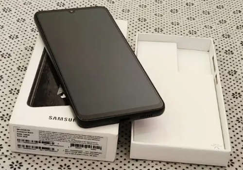 Samsung Galaxy A33 5G 128GB Dual Sim Black - Rated IP67 for water and dust resistance