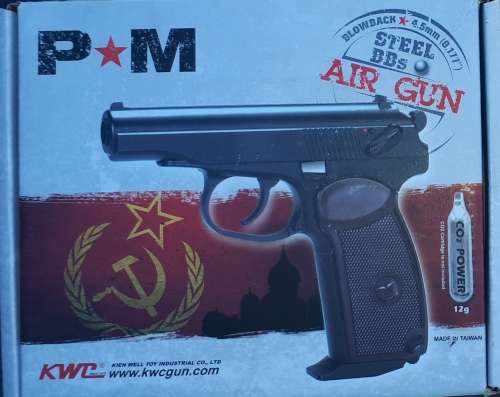BRAND NEW MAKAROV KMB-44 BLOWBACK CO2 GAS GUN-LOOKS AND FEEL LIKE THE REAL THING
