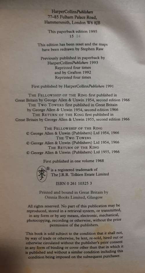 THE LORD OF THE RINGS - TRILOGY - JRR TOLKIEN [PAPERBACK] 1995