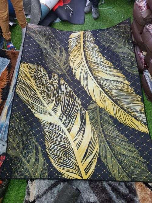 ABSOLUTELY BEAUTIFUL 3D CARPETS - VARIOUS DESIGNS SEE AUCTION