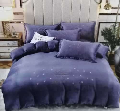SILKY SOFT 5 PIECE QUEEN/KING SIZE COMFORTER/BEDSPREAD SET- VARIOUS COLOURS