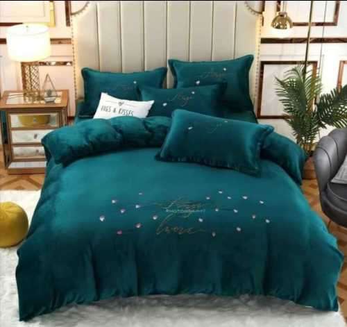 SILKY SOFT 5 PIECE QUEEN/KING SIZE COMFORTER/BEDSPREAD SET- VARIOUS COLOURS