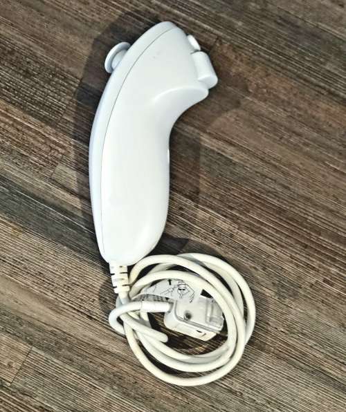 Nintendo Wii Nunchuck