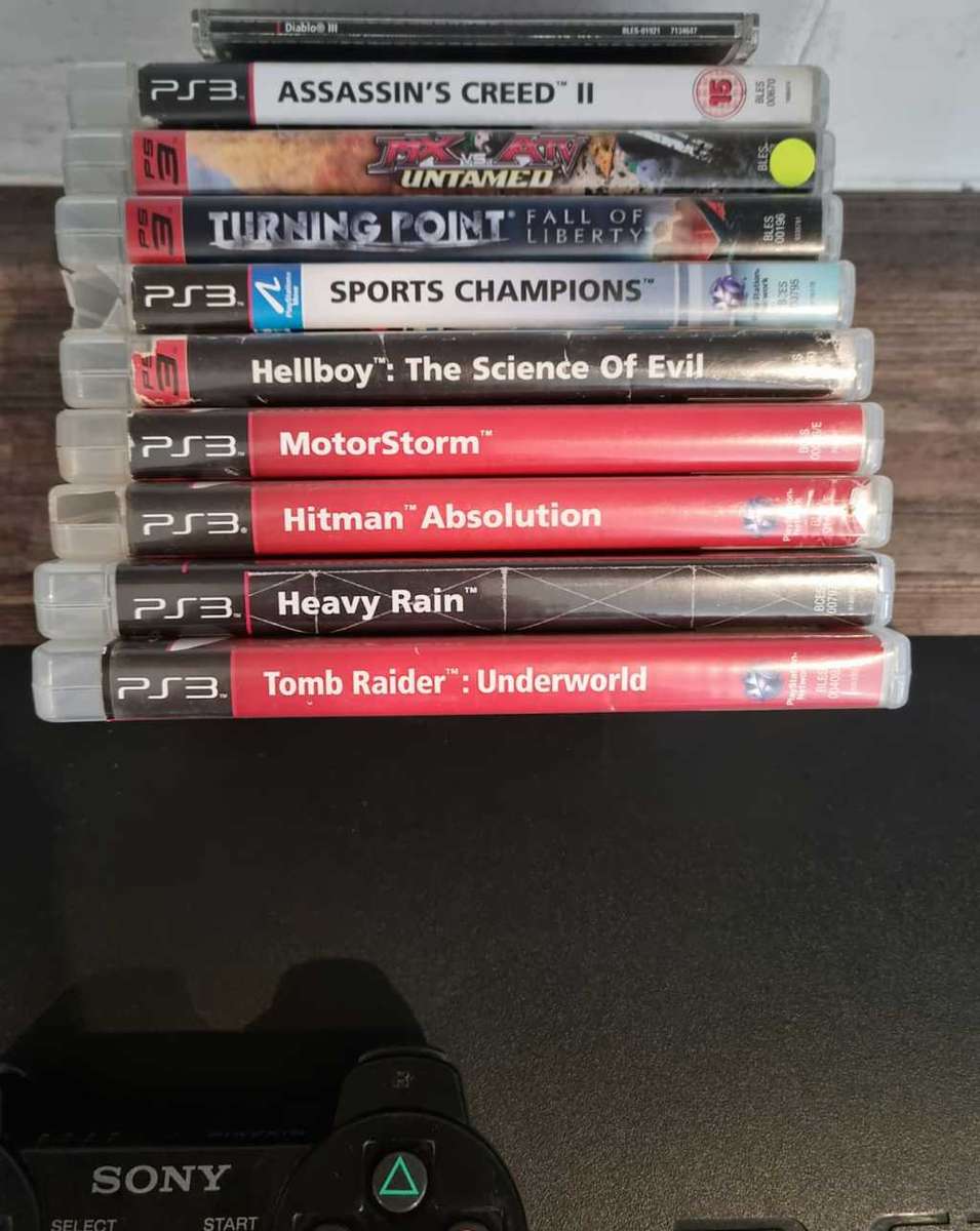 250gb PS3 Console + Controller + Games