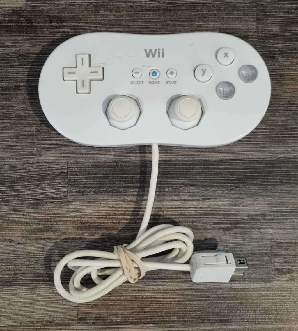 Nintendo Wii Classic Controller