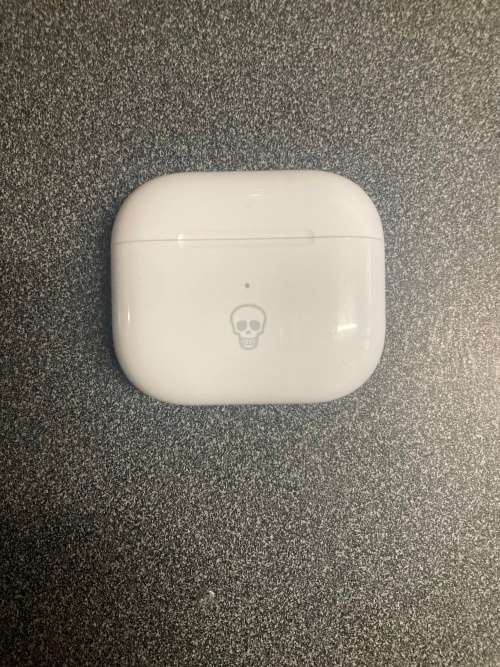 AirPods 3rd (unwanted gift)