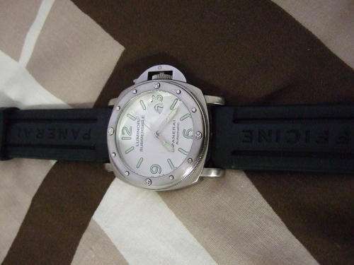 LUMINOR SUBMERSIBLE PANERAI AUTOMATIC MENS WATCH