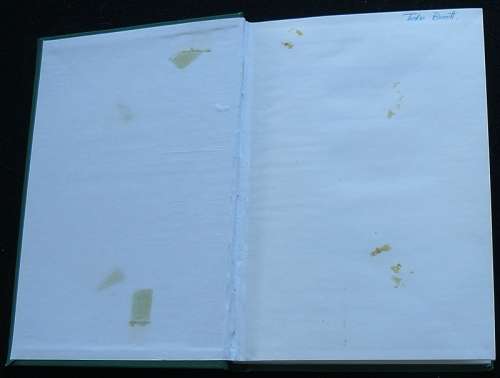 Home Economics Dictionary / Huishoudkunde-Woordeboek. Editorial Committee (Home Economics) / Redaksi