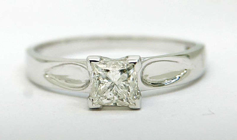0.80ct DGLA CERTIFIED NATURAL WHITE PRINCESS CUT DIAMOND ENGAGEMENT RING 14K W