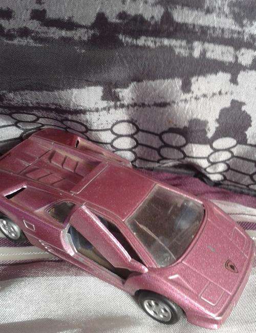 MAISTO LAMBORGHINI DIABLO-1:40