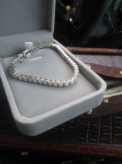 Beautiful Sterling silver & Moissanite Tennis Bracelet.