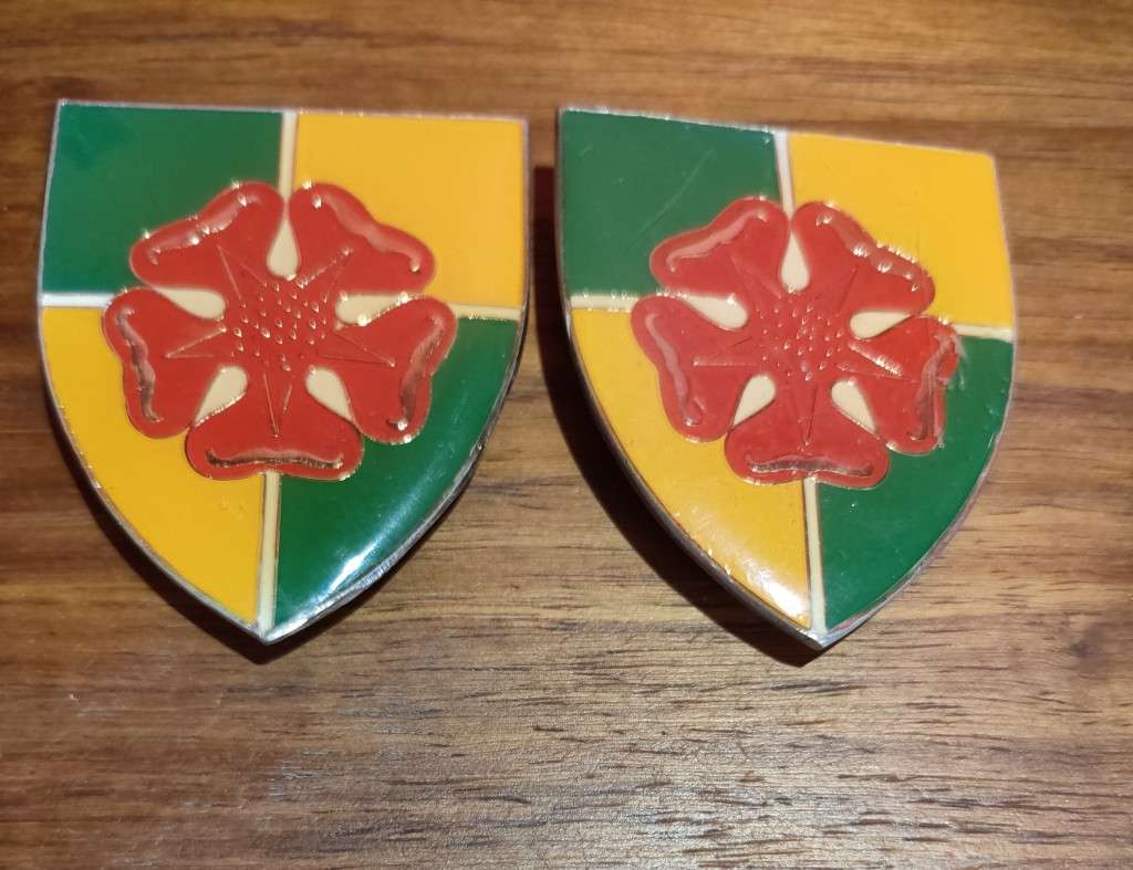 Group 39 HQ shoulder flashes